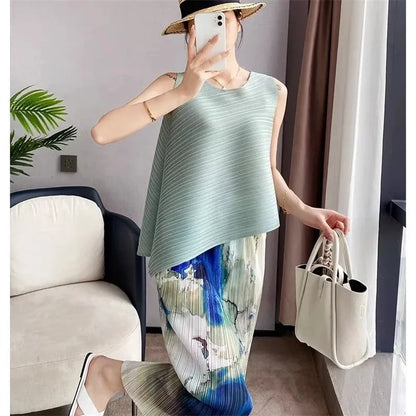 2025 Fold Fashion Summer Shirts Short-Sleeved T Shirt Women's Sleeveless Vest Waistcoat Tops Loose Blouse Shirt Tee Female pea green sleeveless One Size