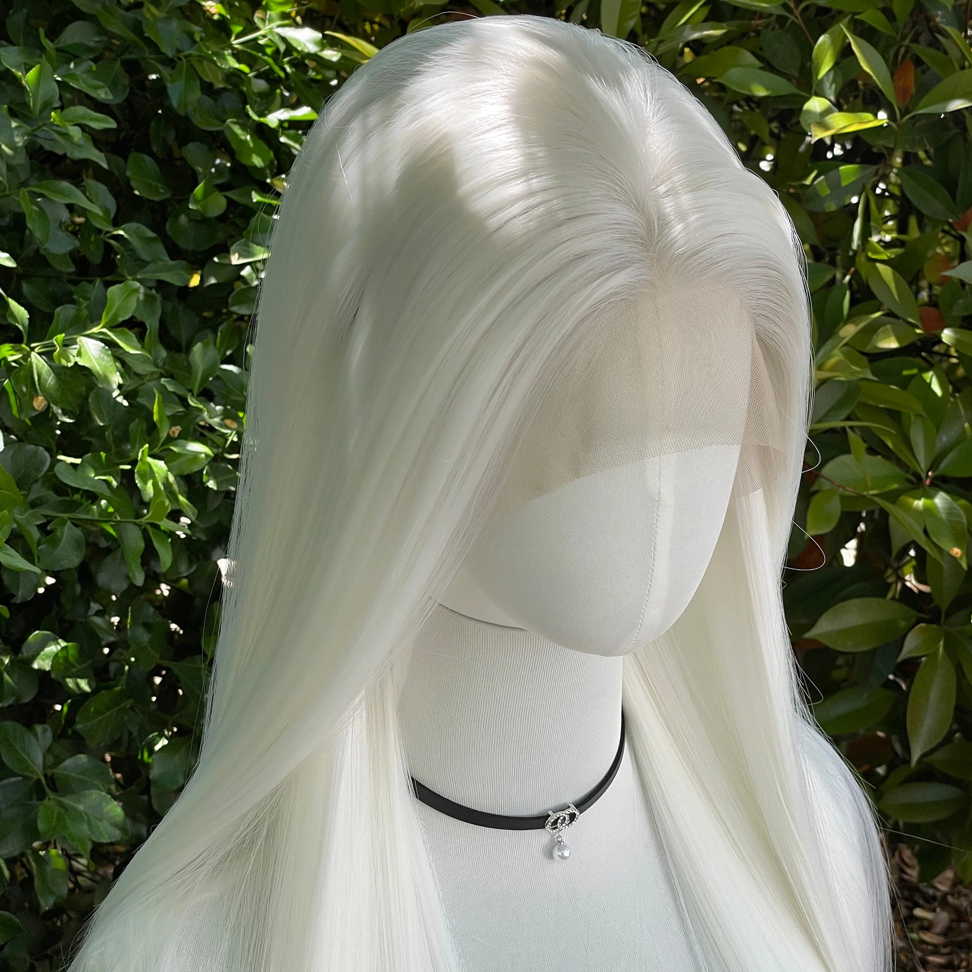 Elf Cosplay White 13x4 Lace Front Wigs for Women Synthetic 26 Inch Long Straight Free Part 150% Density Glueless Half Hand Tied
