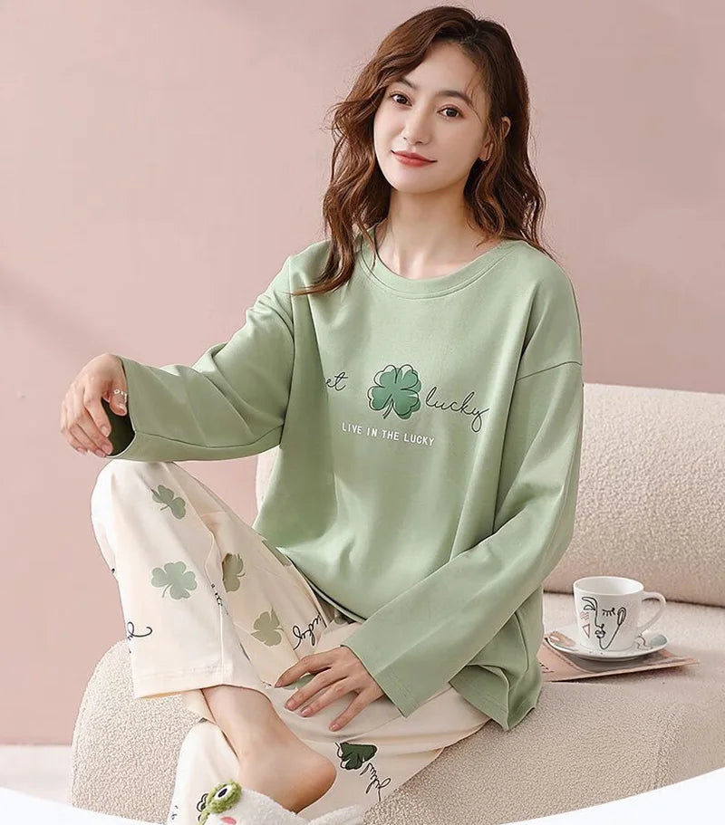 Women's Pajamas Two-Piece Casual Cute Comfortable Sleepwear Homewear Set Tops and Trousers Nightwear Lounge Wear Autumn Winter
