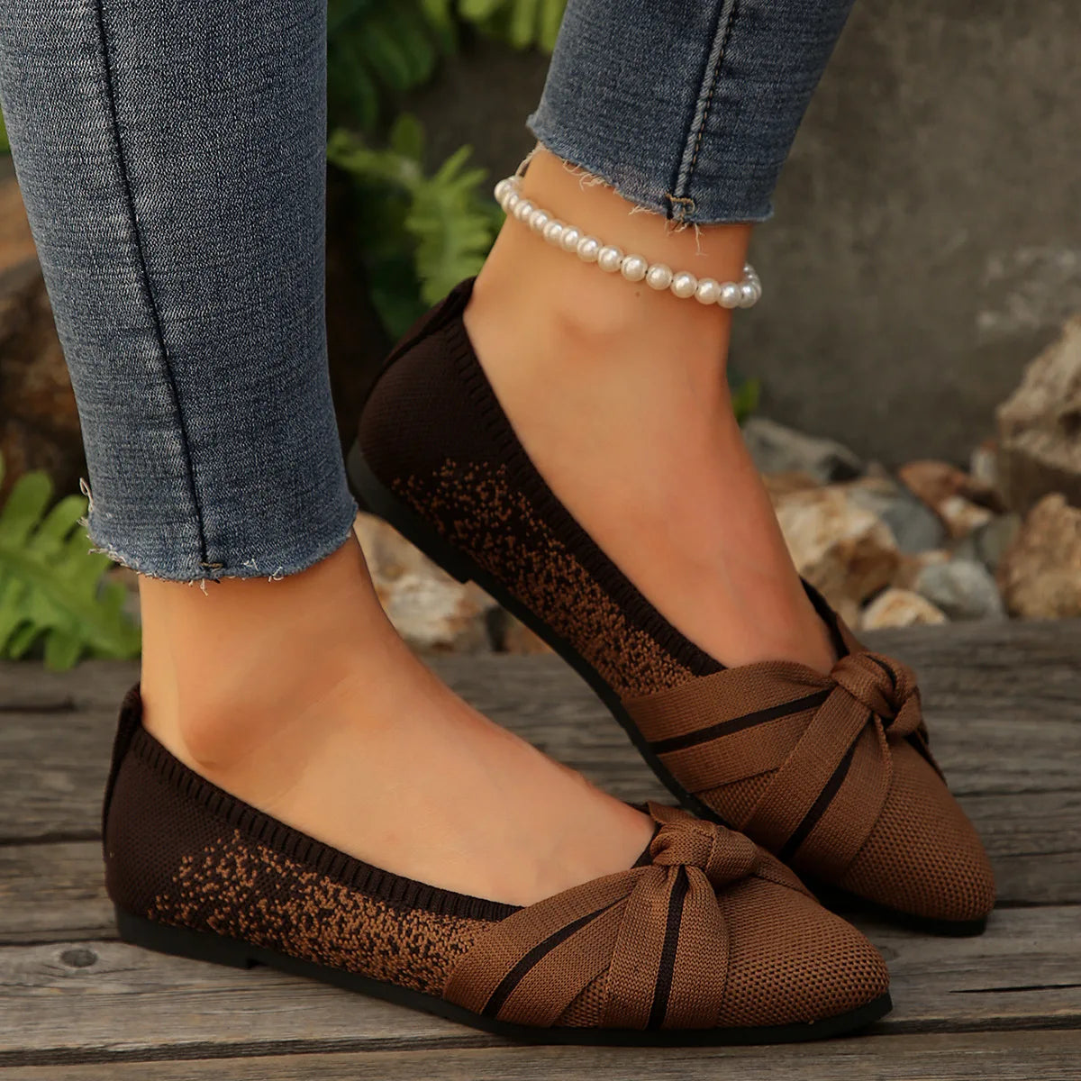 2025 Spring Autumn Pointed Bow Flat Shoes Women's Fashion Lightweight Comfortable Casual Shoes Large Size Women Loafers