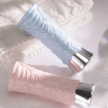 Flower Knows Swan Ballet Series Shine Lipstick