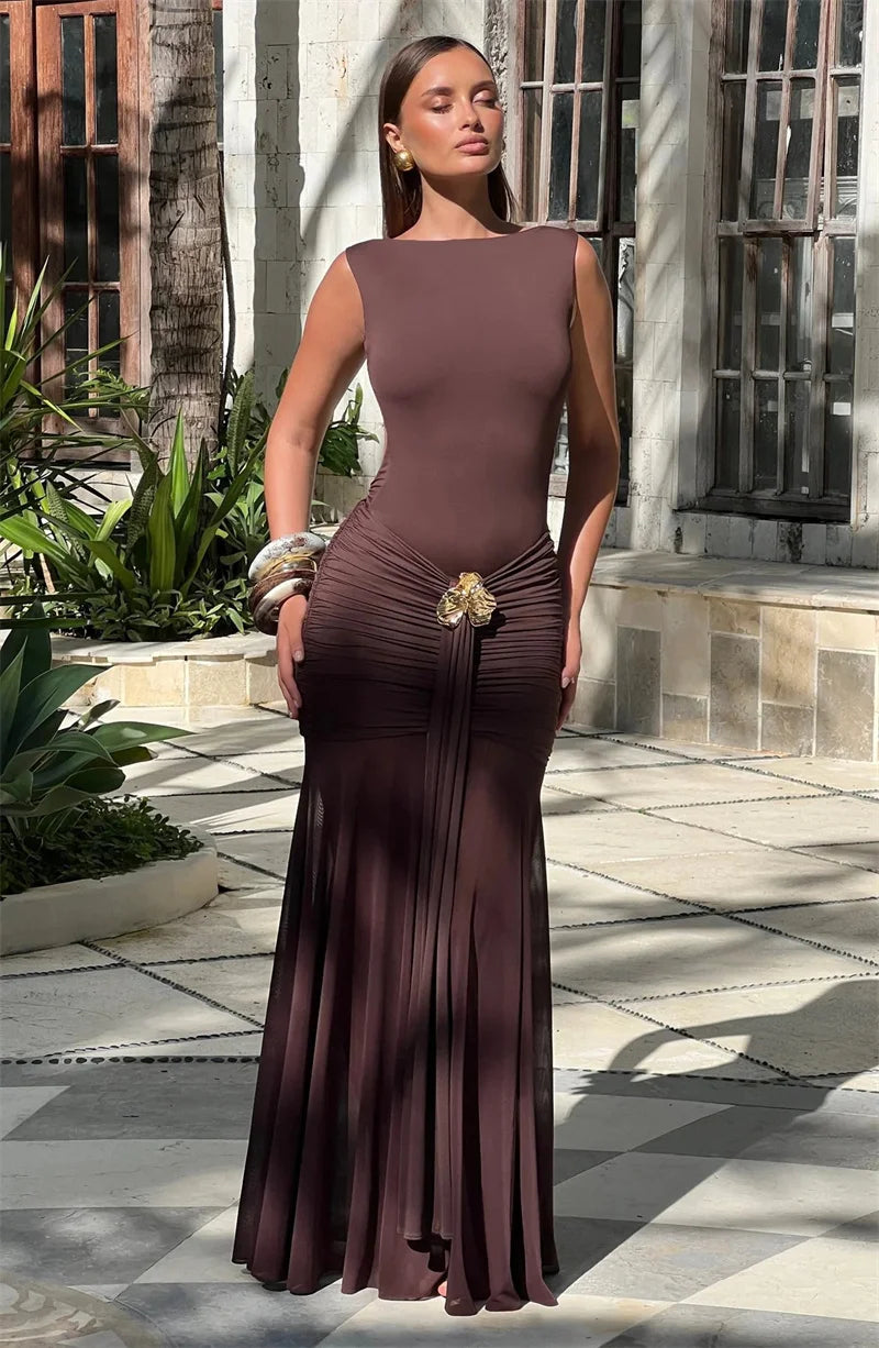 Mozision Metal Flower Backless Ruched Sexy Maxi Dress Women Gown Fashion Sleeveless Backless Bodycon Club Party Dress Elegant