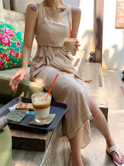 REALEFT New 2024 Summer Cotton Linen Women's Long Dresses Vintage Lace Up Maxi Dress Sashes Sleeveless Female Tank Beach Dresses apricot One Size