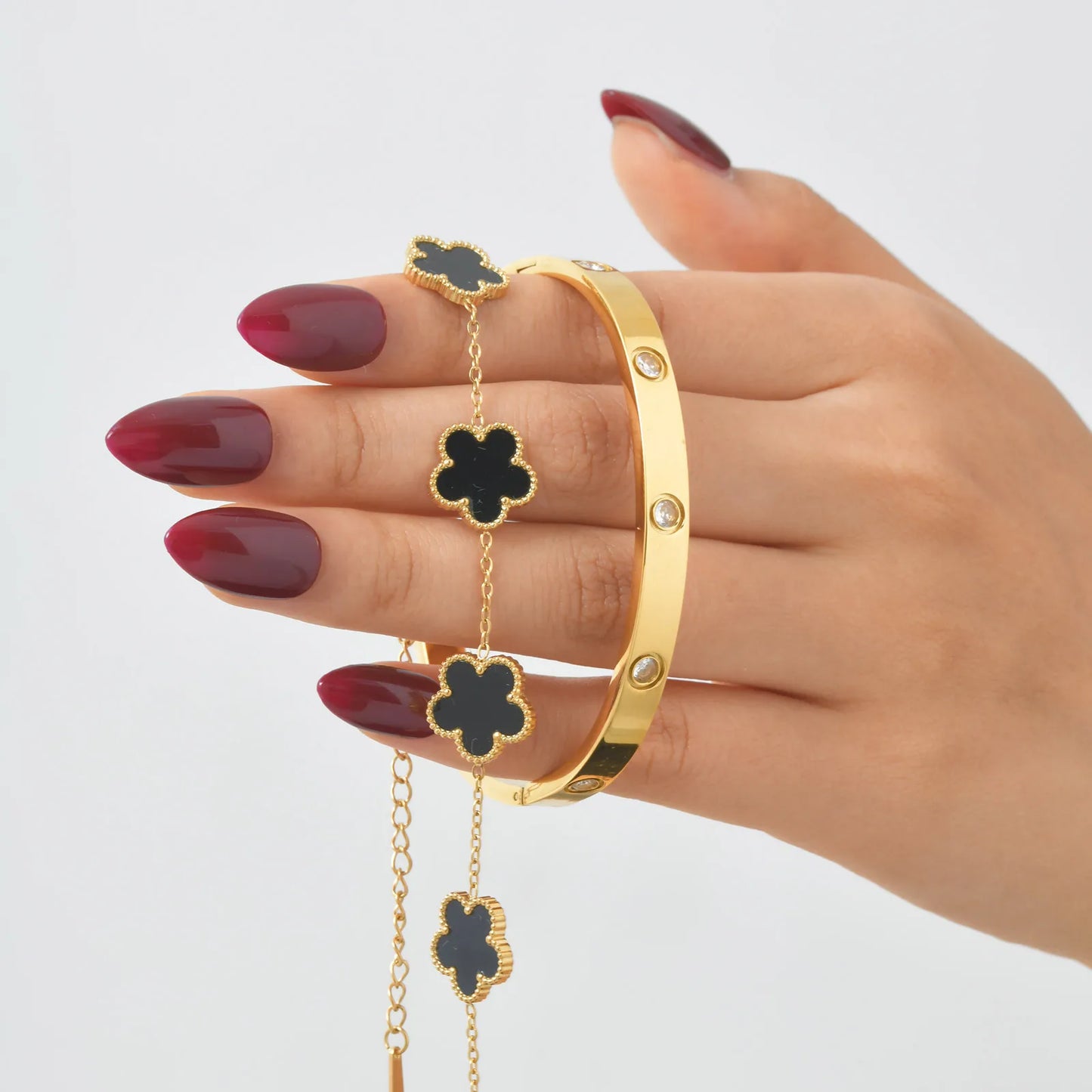 Vnox Exquisite 13mm Clover Bracelet Set for Women, Love Gift Bracelets for Wife Mothers Day Jewelry, Stainless Steel Cuff Bangle Badiee Stylez