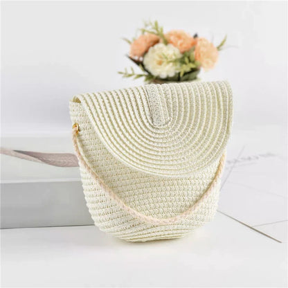 Flip children's Bag Cute Grass Woven Handbag Little Girl Crossbody Fashion Cute Zero Wallet Summer Beach Shoulder Bags Cream Flap Bag