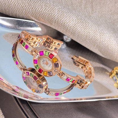 Color zircon advanced sense diamond set women's watch niche bracelet bracelet Small exquisite quartz watch cross-border hot sale