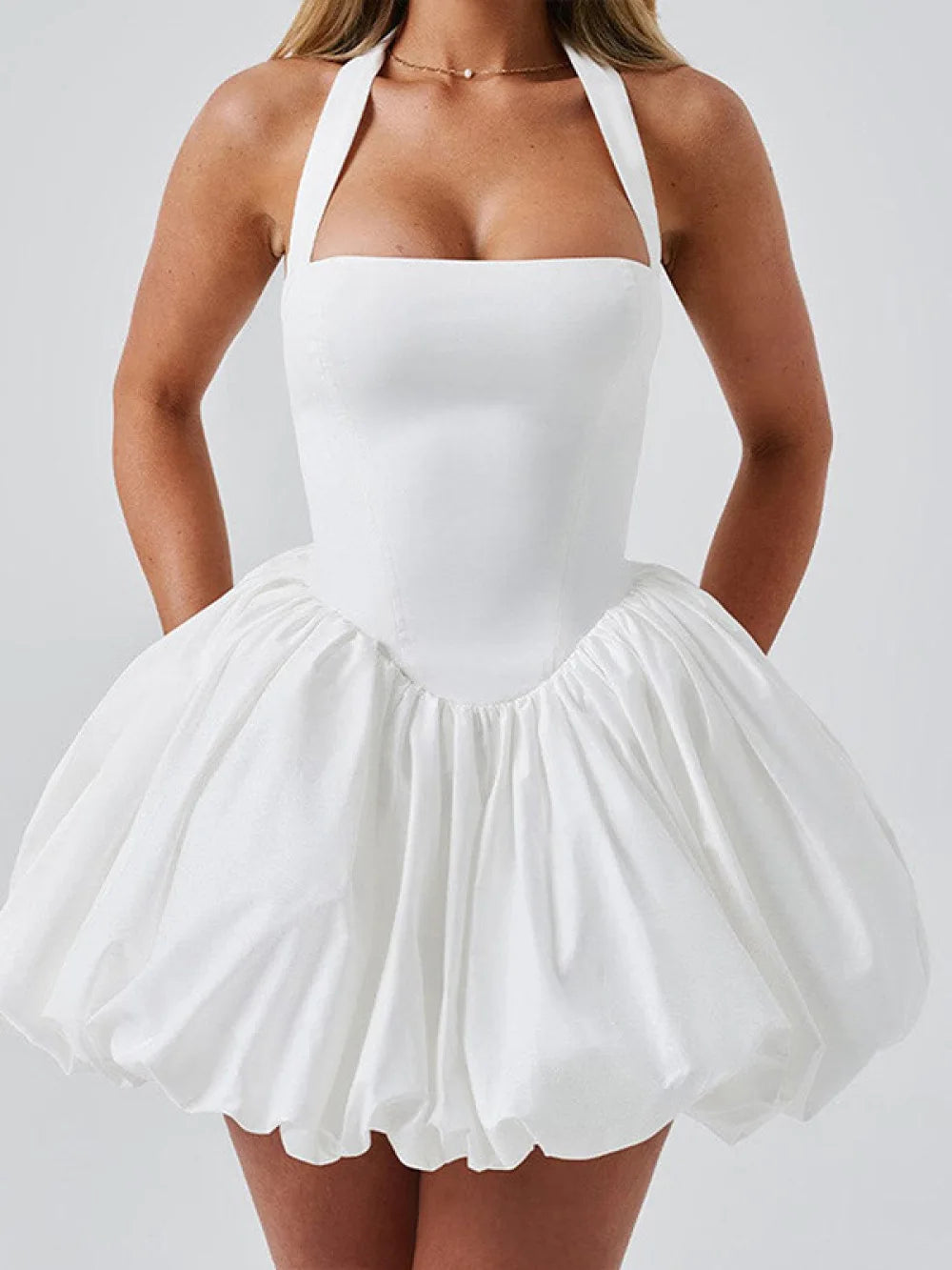 Summer new European and American spicy girl style sexy waist cinching slimming puffy skirt hanging neck tie solid color dress