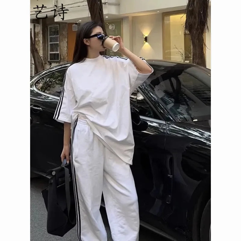 American Street-bombing Leisure Sportswear Suit Female Summer Student Loose Versatile Short-sleeved Trousers Two-piece Suit Tide
