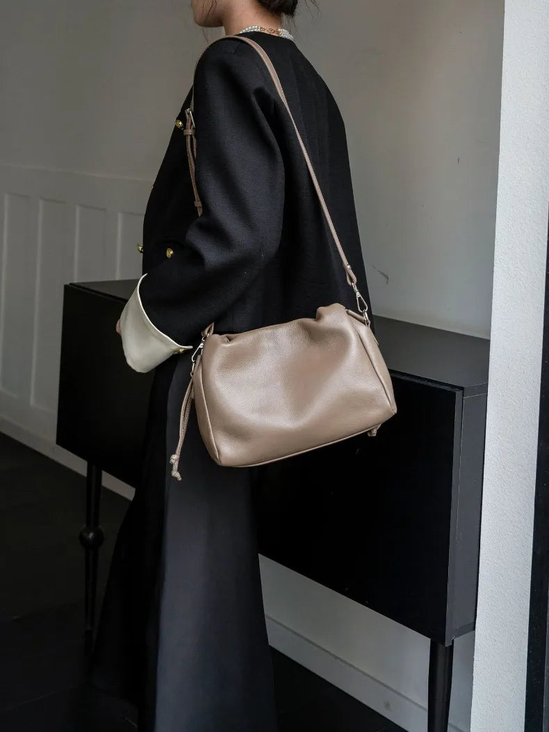 Ladies' New Premium Full-Grain Wrinkled Leather Crossbody Bag - Women's Chic Shoulder Commuter Bag with Organizer Pockets