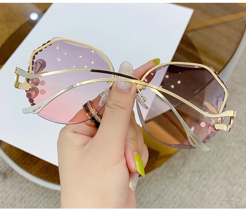 Women's New Diamond-encrusted Sunglasses Rimless Cut Edge Sunglasses Big Face Slimming Sunglasses