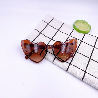 New Peach Heart Children's Frame Fashion Sunglasses Personality Boys and Girls Children's Glasses Sunglasses Outdoor Sunvisor dark brown