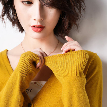 Women Cardigans 2025 Single Breasted Solid Knitted Shirt Spring Autumn Cardigan Korean Fashion V-neck Sweaters Knit Outerwear