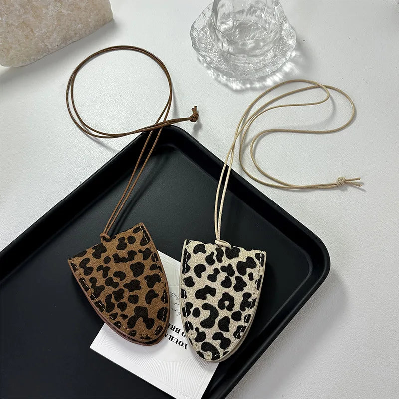 Leopard Print Leather Neck Hanging Sunglasses Clip Glasses Chain Storage Necklace Women's Hanging Rope Sweater Chain