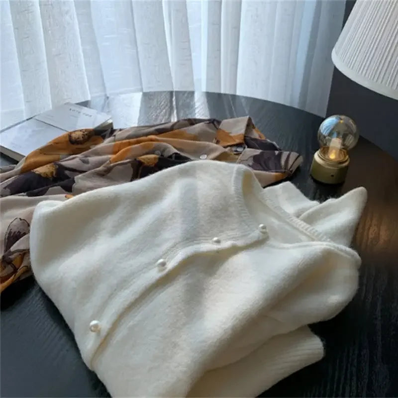 Solid Cardigan Sweater Fall Women Clothing Korean Fashion O-neck Long Sleeve Top Single Breasted Sweet Knitted Mujer Outerwear White