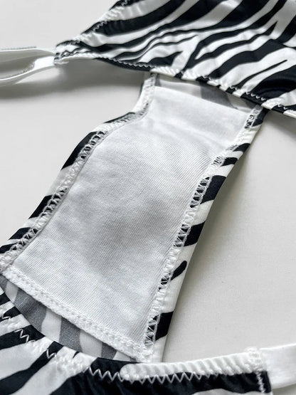 Sexy Panties Women Thongs Rhinestones Diamonds G-string Sports Thong Low Waist Shorts Briefs T-back Fitness S-XL