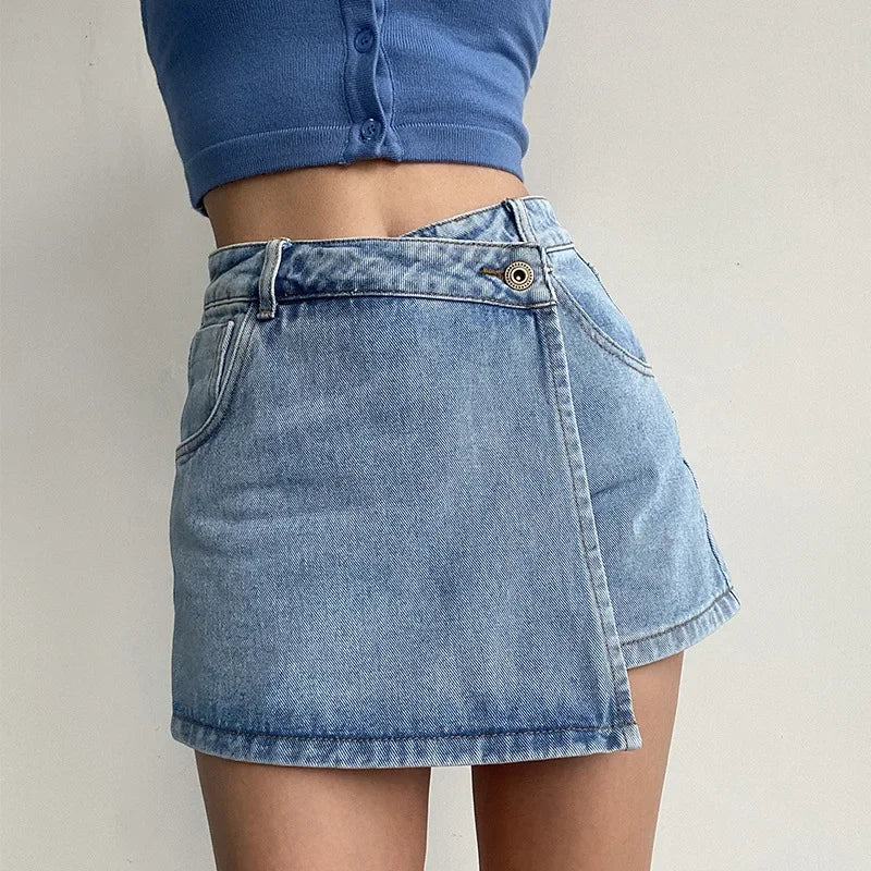 Elegant Slimming High-waisted A- line Denim Shorts Women's Summer New 2023 Light Color Two-piece Illusion Design Slim Fit
