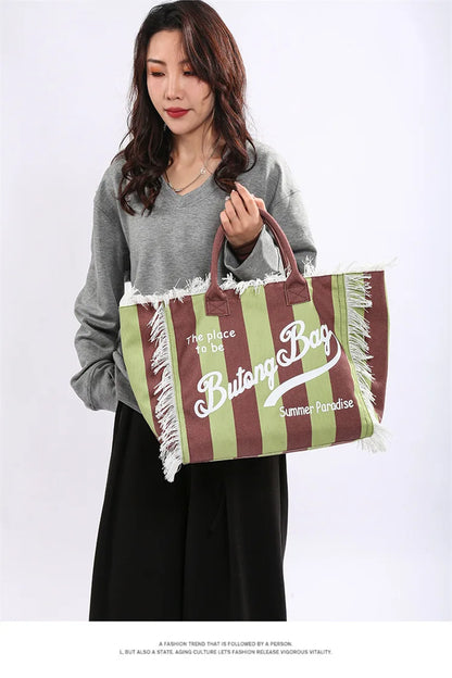 European and American Letters Tassel Canvas Bag Arge Capacity Handbags Travel Women Beach Tote Bag Fashion Casual Shopping Bags