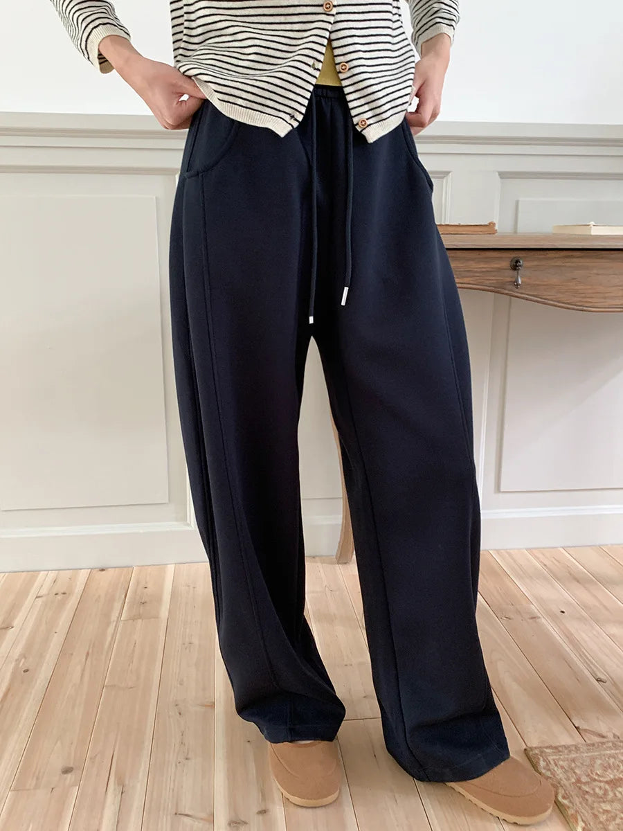 New relaxed and curved cut sports and casual wide leg pants for early autumn Badiee Stylez
