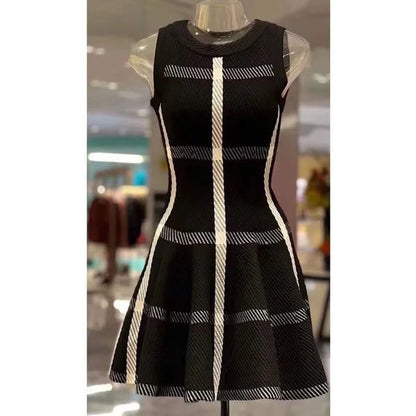 2025 Korean Fashion Color Clash Sleeveless Cotton Mini A line Knit Dress for Women Trendy Summer Outfit