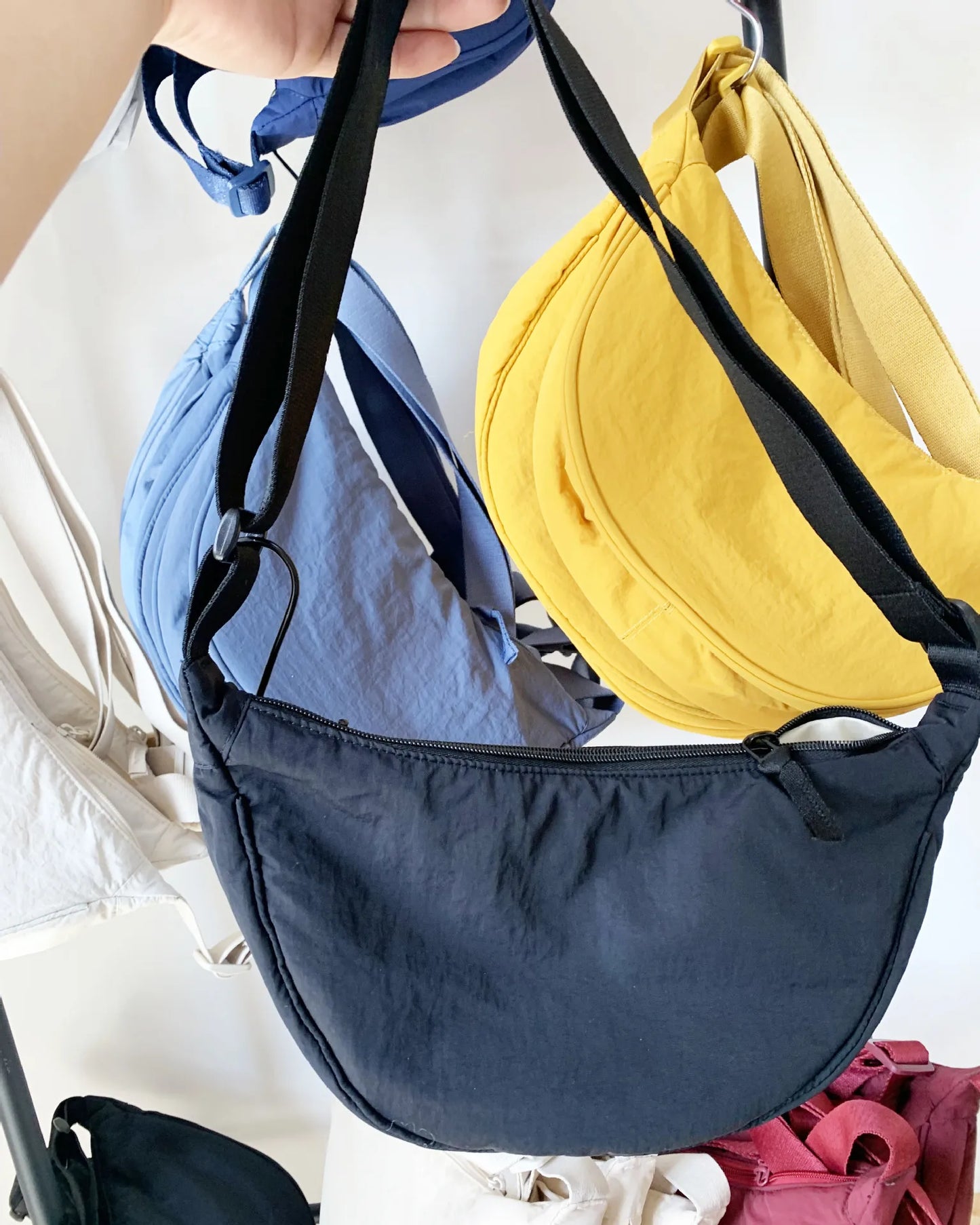 Casual Nylon Hobos Shoulder Bags for Women Lightweight Portable Ladies Crossbody Bag Simple Solid Color Female Handbags Purse