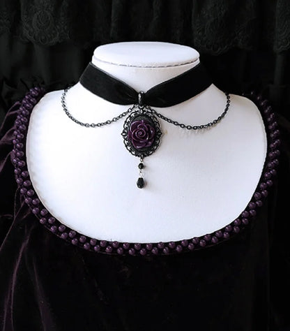 Gothic Dark Rose Cameo Choker Women Girls Halloween Pagan Witch Jewelry Accessories Gift Vintage Vampire Rose Velvet Necklace