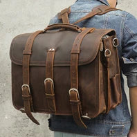 Vintage Crazy Horse Genuine Leather Backpack Men Leather Bagpack Climbing Rucksack male Large Hiking Backpack M814