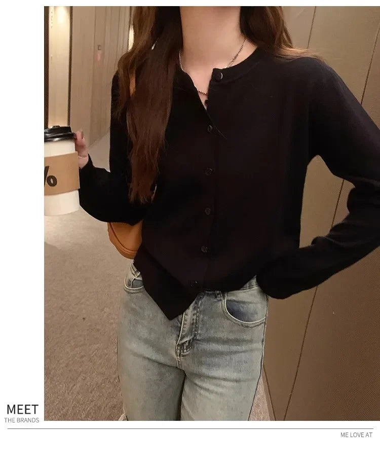 New 2025 Spring Summer Knit Cardigan O-Neck Solid Color Fashion High-Grade Comfortable Slim Casual Knitwear Tops
