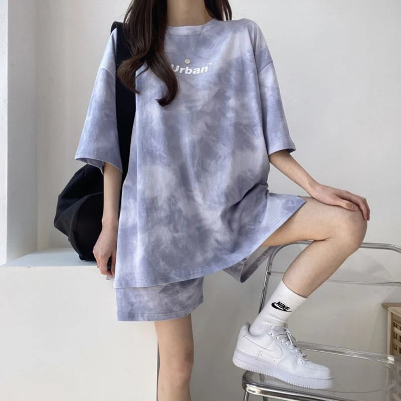 Women Summer 2024 New Fashion Cool Tie Dye Two-Piece Set Leisure And Comfortable Loose Elastic Waist Shorts Set