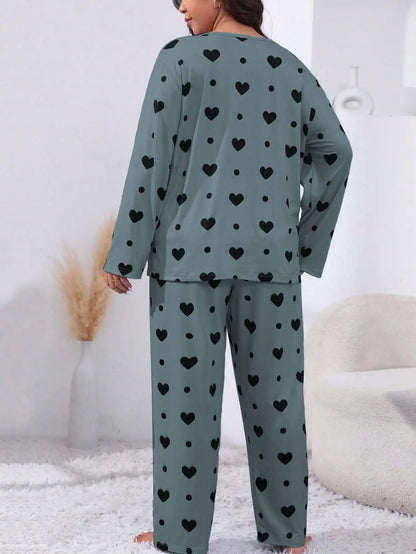 Plus Size Women's Heart Print Long Sleeve T-Shirt And Pants With Elastic 2pc Pajama Set,Women Round Neck Top and Trouser Pajama