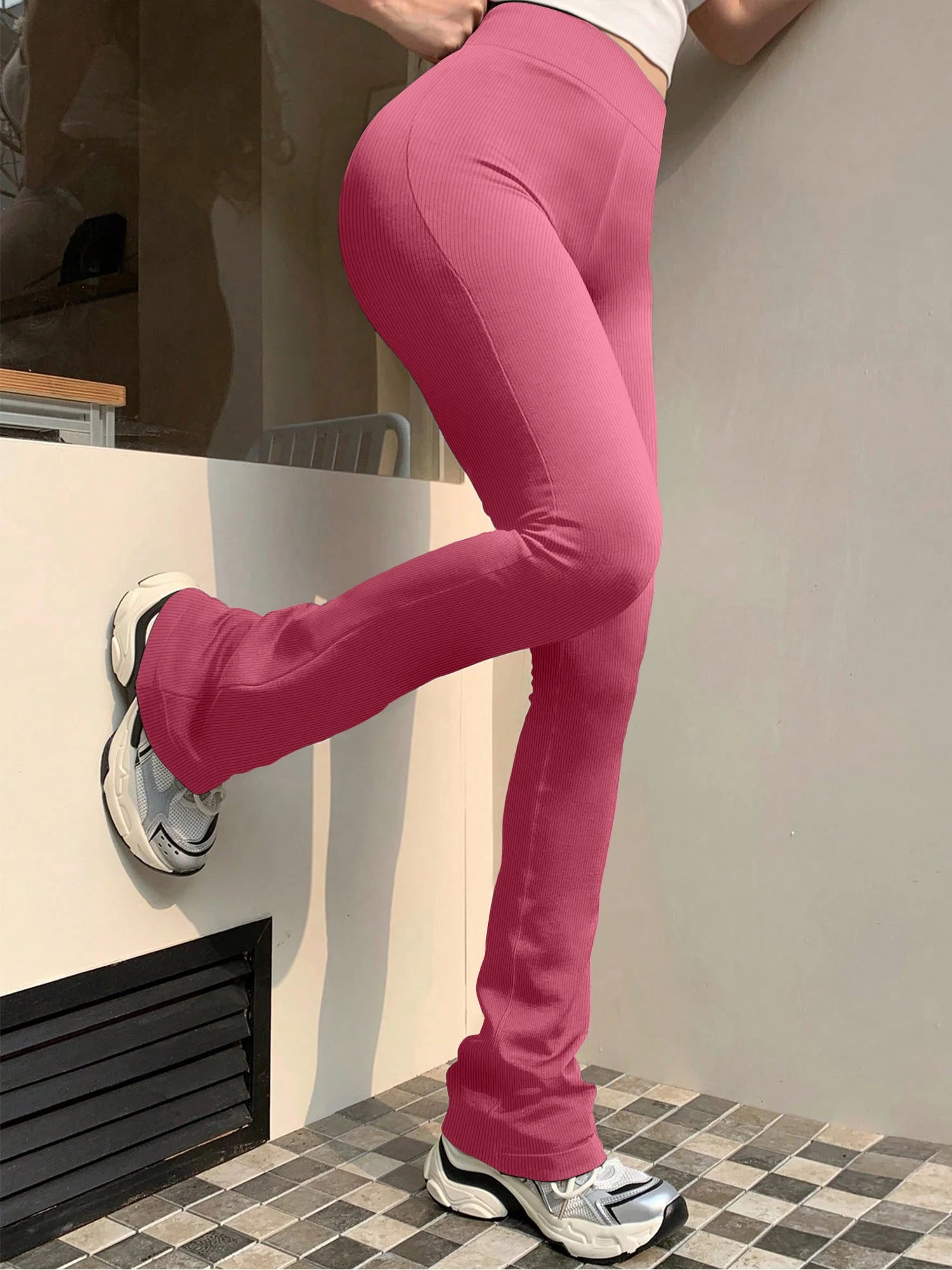 Women's Fashion Trousers Solid Colour High-waisted Flared Pants Slim and Skinny Women's Dragging Trousers Versatile Female Pants Rose Red