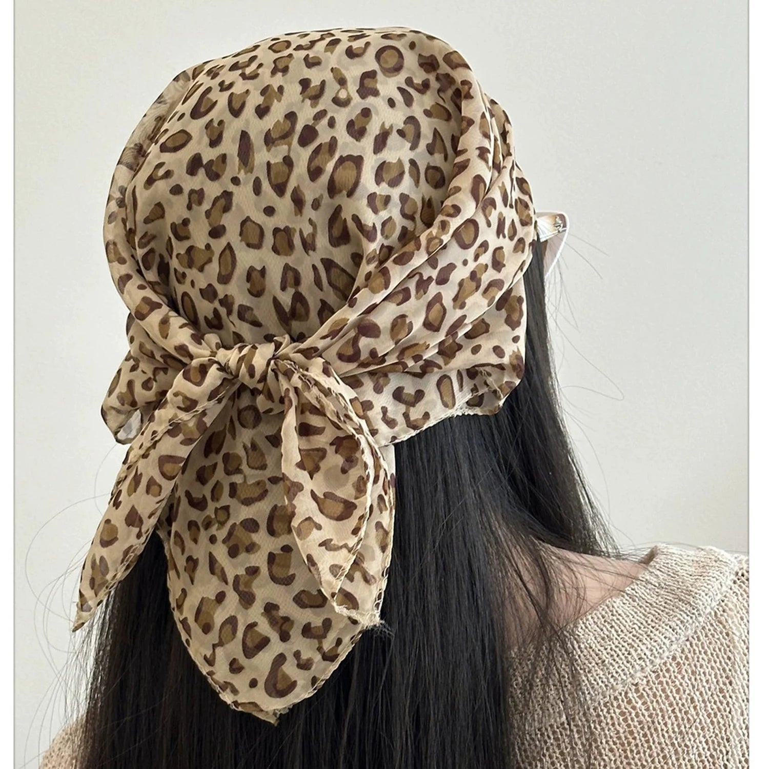 Retro Leopard Print Square Scarf for Women Satin Thin Edge Scarves Head Band Fashion Y2K Lady Hair Shawl Wrap Female Neckerchief