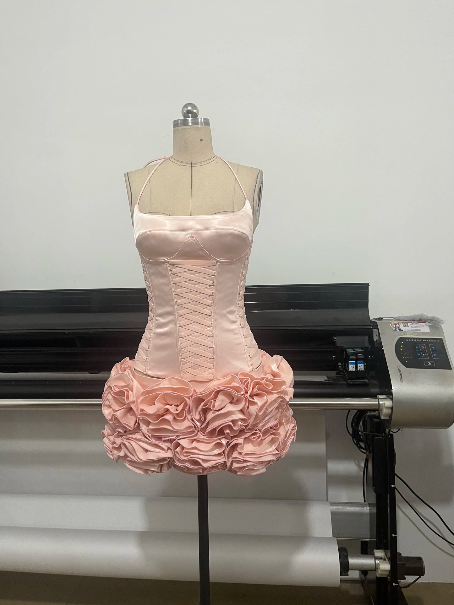 Pink Prom Dress Strapless Pink Structured Top With Floral Embellished Mini Skirt Bodycon Celebrity Party Cocktail 2 Pieces Set Pink