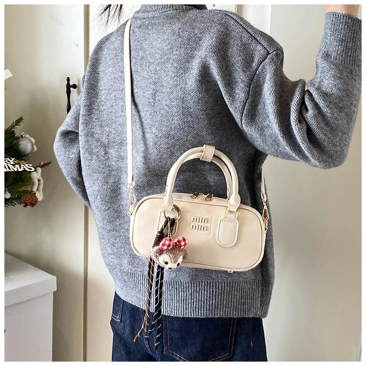 Luxury high-end designer portable bowling bag female 2025 new autumn and winter fashion all-match messenger bag small square bag