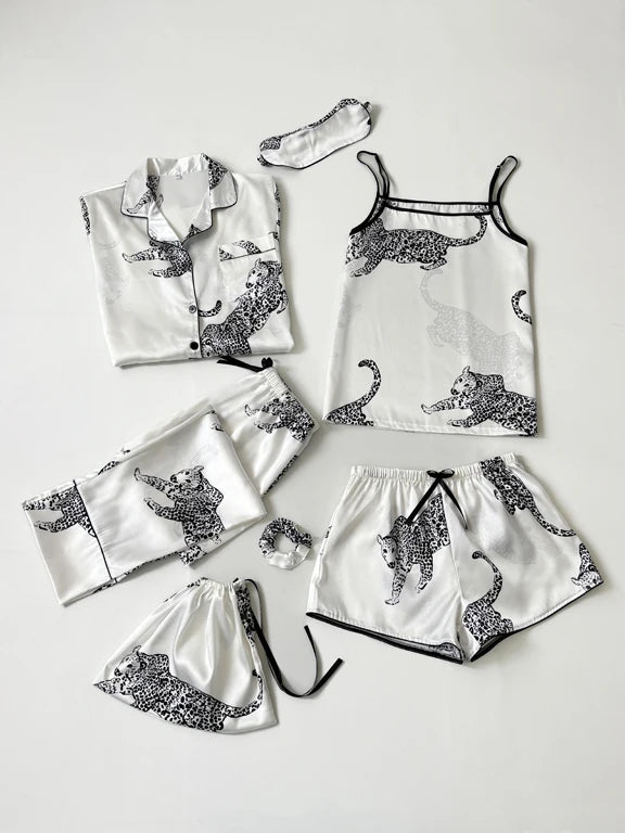 Luxurious women's starry sky print, leopard print satin pajama set, including pocket collar top, pants, shorts, adjustable shoul white