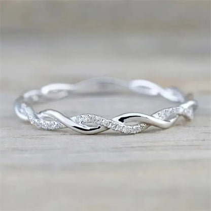 Trendy Twist Rings for Women Wedding Bands Fashion Contracted Design Bridal Rings with Sparkling Cubic Zircon Hot Jewelry white