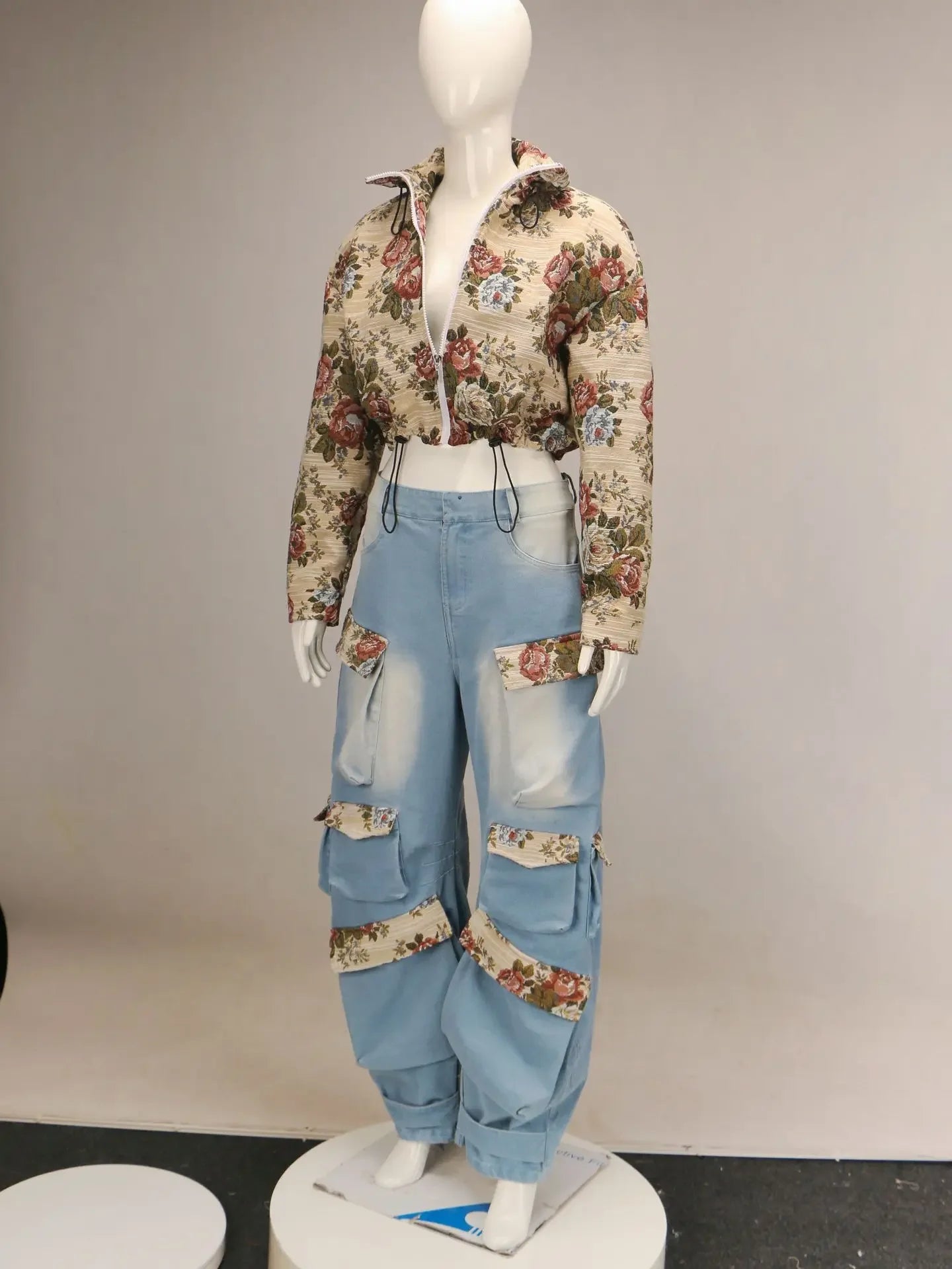 BWQ Washed Denim Women's Set Full Sleeve Floral Jacket and Pockets Cargo Jeans Pants Suit 2025 Street Two 2 Piece Set Outfit