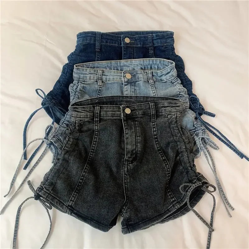 Korean Style Sexy Tight Women's Denim Shorts Designer New In Streetwear Design Y2k Harajuku Low Price Female Short Jeans Pants