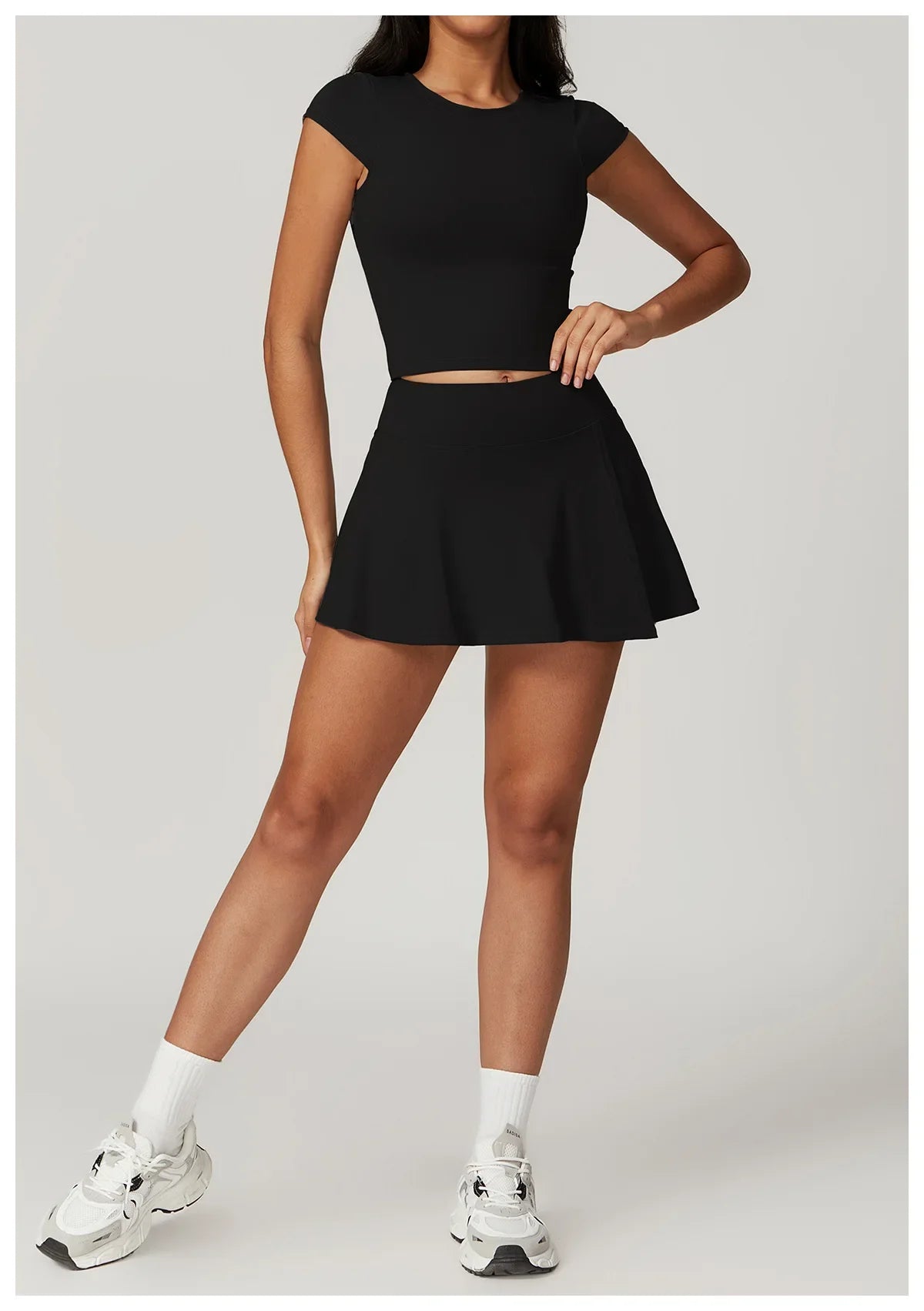 Custom LOGO women's beautiful back tight yoga set quick-drying high waist hip lift running fitness sports skirt 2-piece set