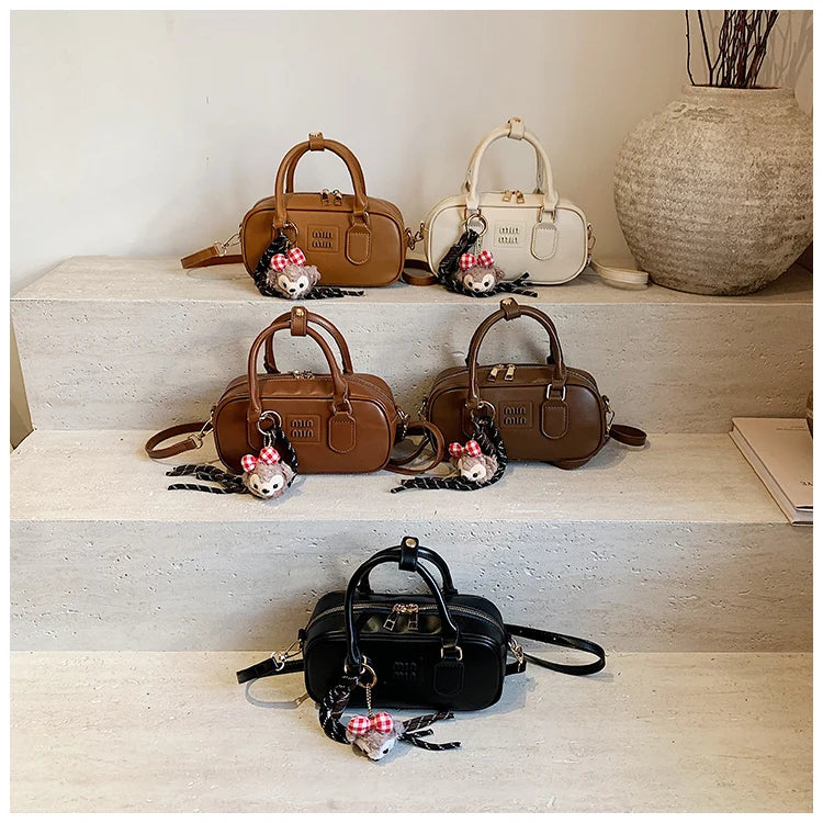 Luxury high-end designer portable bowling bag female 2025 new autumn and winter fashion all-match messenger bag small square bag