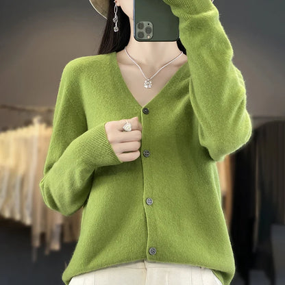100 Merino Wool Knitted V-neck Sweater Women's Top Loose Korean Version Fashionable Versatile Autumn And Winter Cashmere Sweater WQ015 guolv
