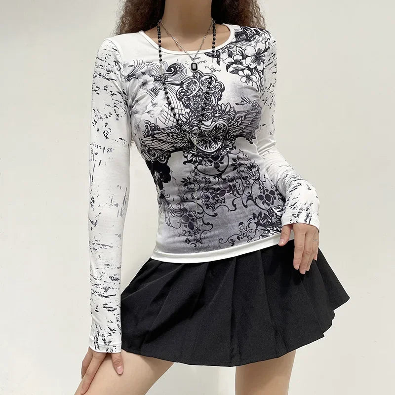 Women Long Sleeve Tops Gothic Graphic Print T-shirt Spring Fall Slim Fit Tee Tops Casual Shirts Y2K Aesthetic Clothes