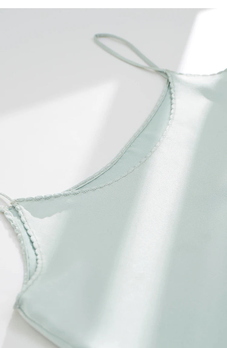 AMII Minimalism Sleeveless Top Women 2024 Summer New Camisole&Vest Office Lady Straight Chiffon Casual Female Clothing 12140330