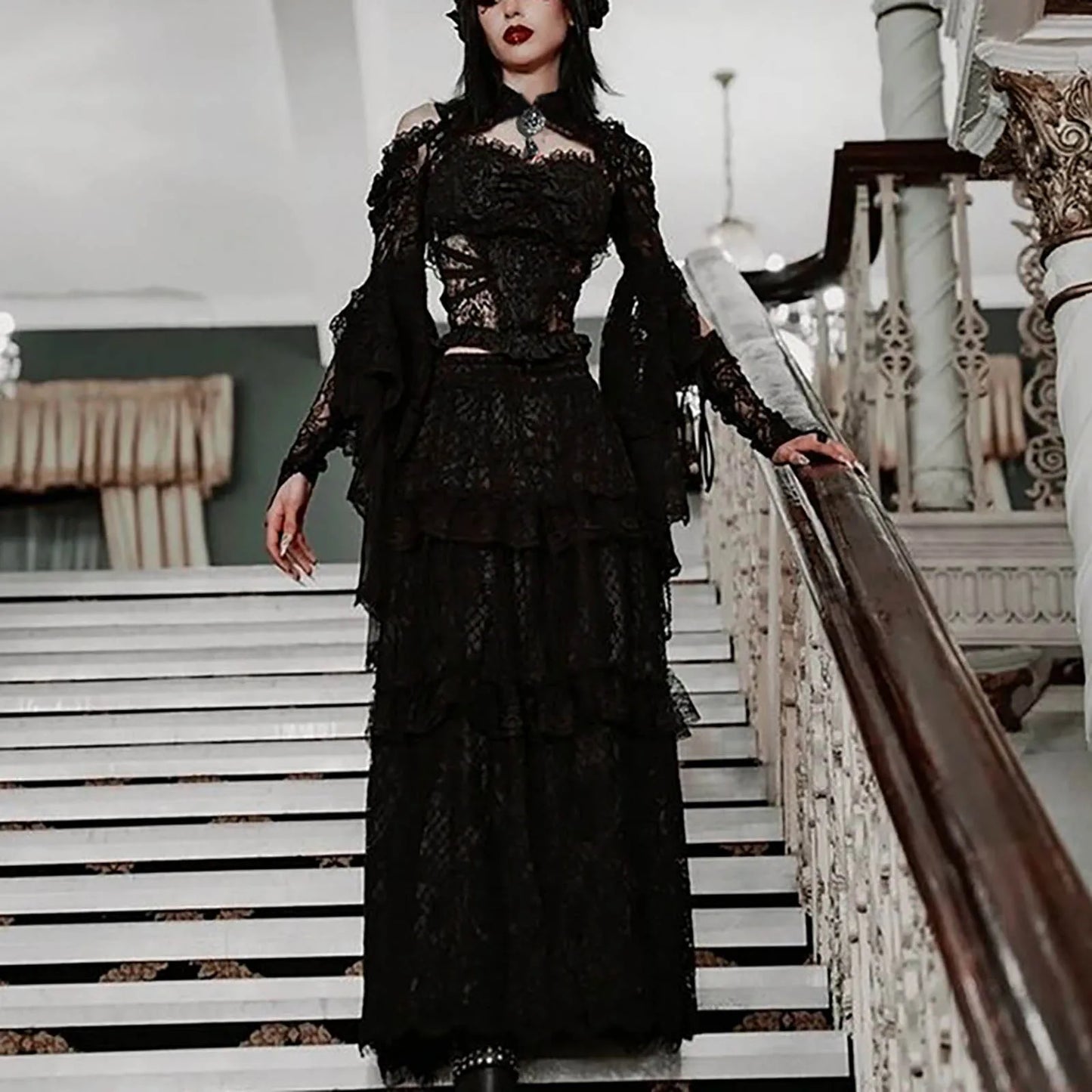 Punk Bolero Shrug Top Trad Goth Black Shawls Flared Sleeve Cover Wraps for Evening Dresses Short Cardigan See-Through Lace Shrug