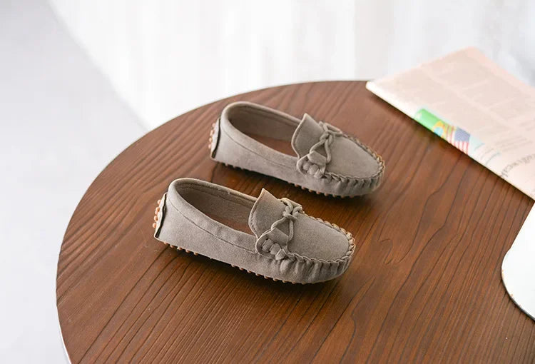 Children Loafers Shoes Boys Flat Sneakers Baby Kids Casual Shoes Toddler Girls Breathable Slip-on Shoes Soft Bottom Solid Color Badiee Stylez