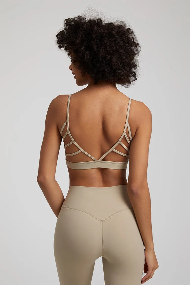 Open Back Sports Bra 8 Way Stretch Deep U Neck Bra Padded Fitness Top for Women Crockery