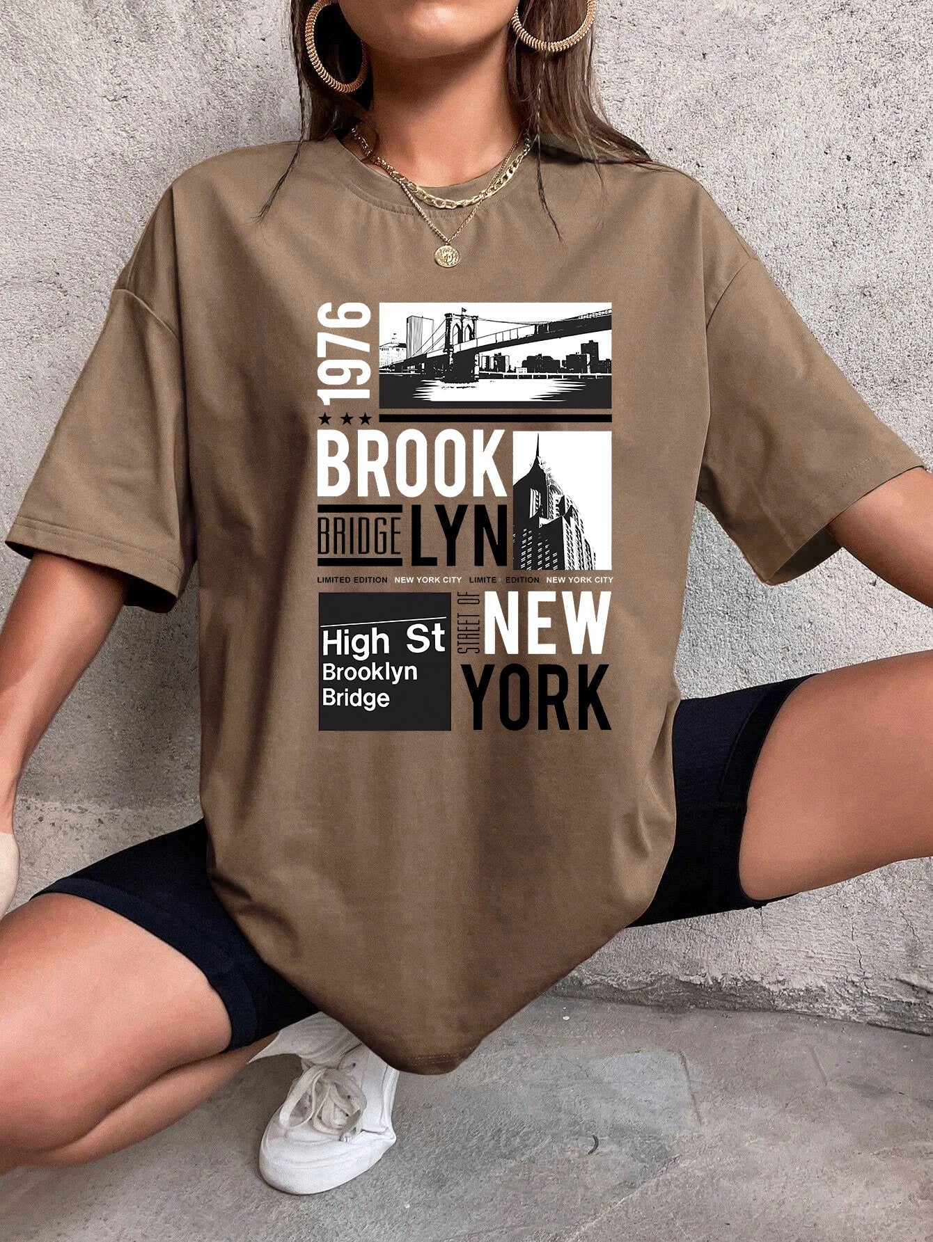 New York Brooklyn 1976 Printing Women T-Shirt Creativity Casual Tee Shirts Street Hip Hop Short Sleeve Basic All-Match Tshirts Brown