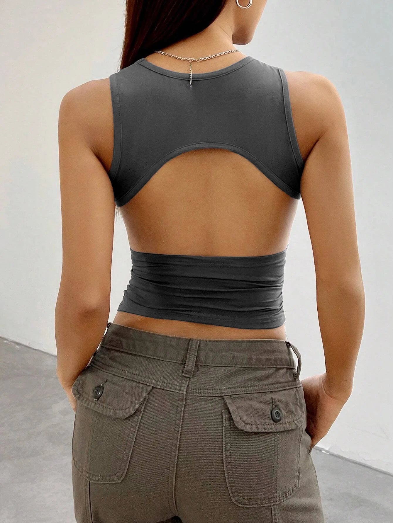 Fairyshely 2025 Sexy Female Sleeveless Bodycon Top Women Backless Short Vest Summer Lady Solid Off Shoulder Clud Crop Tops