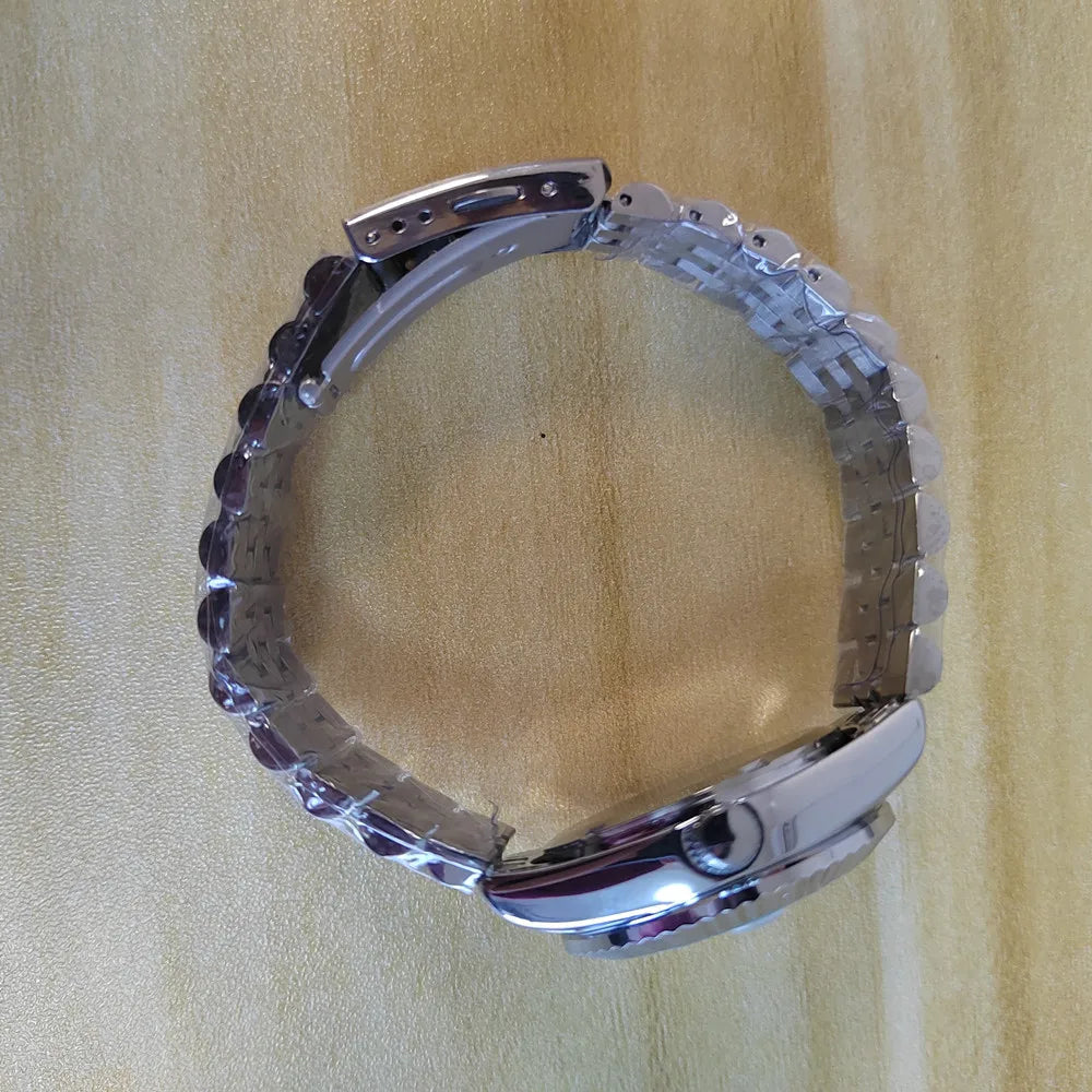 LGXIGE Crystal Women Bracelet Watches Top Brand Fashion Diamond Ladies Quartz Watch Steel Female Wristwatch Montre Femme Relogio Badiee Stylez