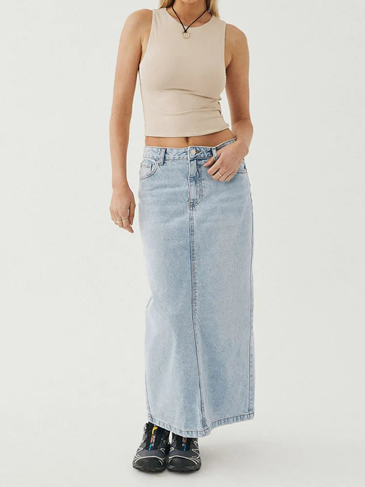 Sleeveless Tight Bottomed Shirt With Round Neck Racerback Top