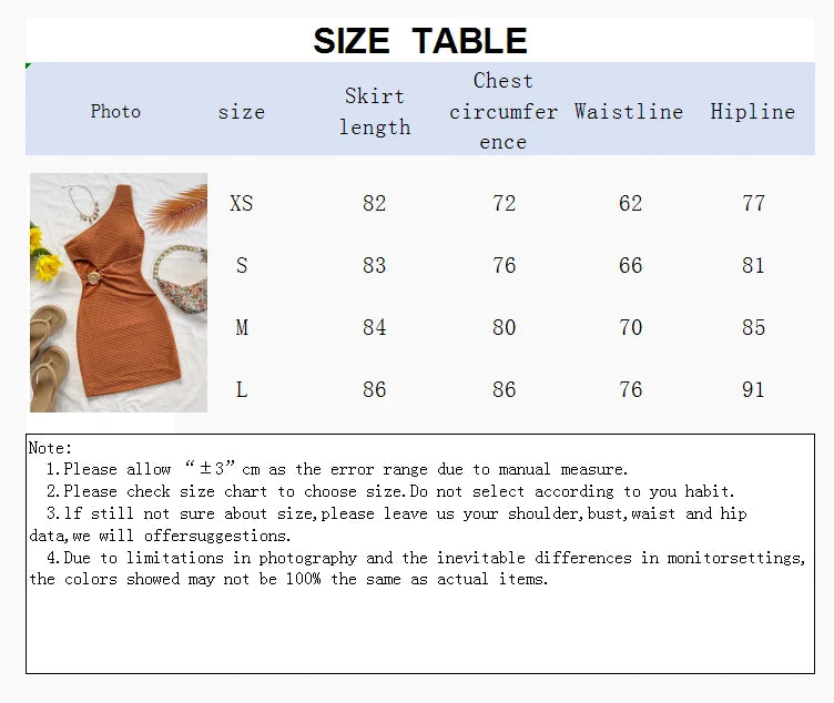 This elegant off-the-shoulder, hollowed-out metal buckle dress exudes a sense of sophistication and slimming. It's a pure and se